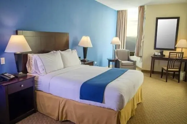 Standard room, wheelchair accessible