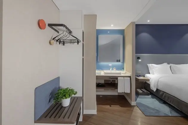 Süit, 1 En Büyük (King) Boy Yatak (Additional Living Area, Top Floor)