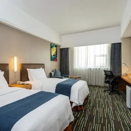 Standard Oda, 1 Büyük (Queen) Boy Yatak