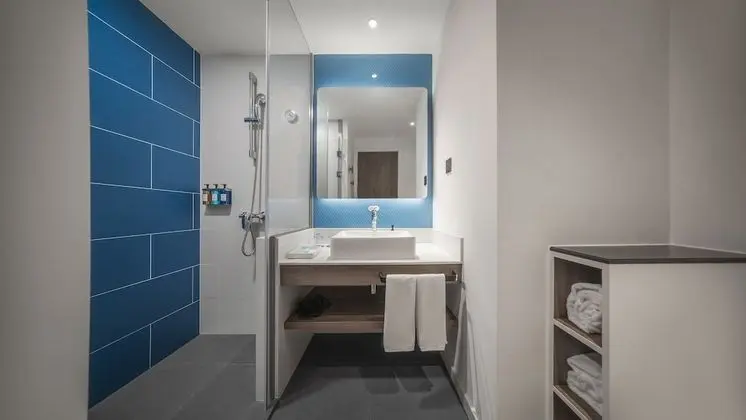 Süit, 1 En Büyük (King) Boy Yatak (Living Area)