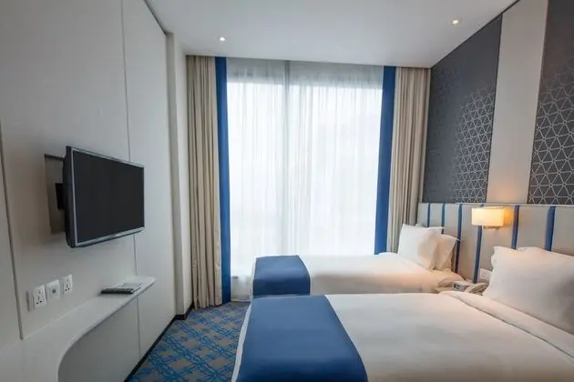 Standard Oda, 2 Tek Kişilik Yatak, Şehir Manzaralı (High Floor)
