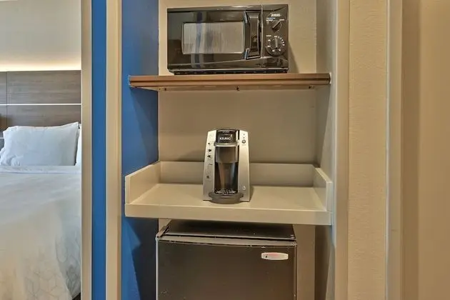 Standard Oda, 1 Tek Kişilik Yatak, Engellilere Uygun