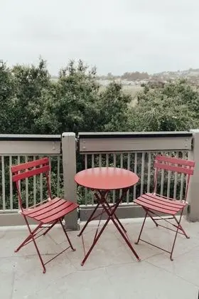 Double Queen with Valley View