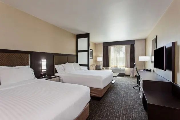 Suite, 2 Queen Beds with Sofa Bed (Extra Living Area)