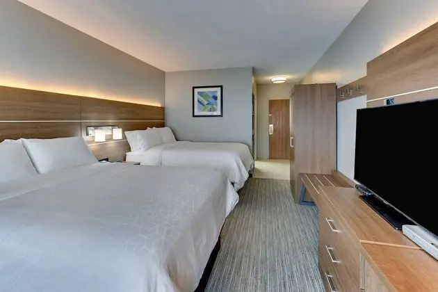 Standard Oda, 2 Büyük (Queen) Boy Yatak