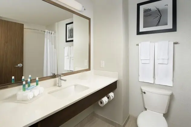 Standard Oda, 1 En Büyük (King) Boy Yatak