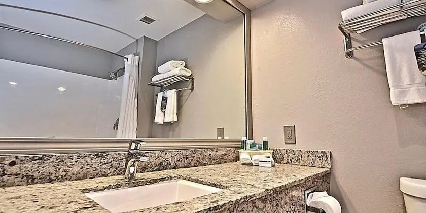 Standard Oda, 1 En Büyük (King) Boy Yatak