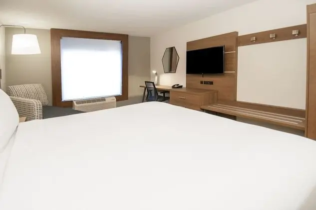 Standard Oda, 1 En Büyük (King) Boy Yatak (Extra Floor Space)