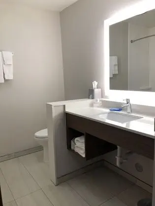 Oda, Engellilere Uygun, Sigara İçilmez (Hearing)