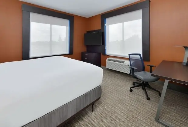 Süit, 1 Yatak Odası (1 Room with Living Area)