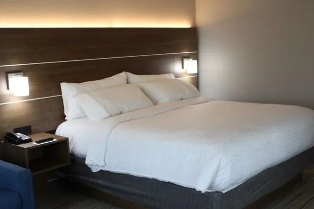 Standard Oda, 1 En Büyük (King) Boy Yatak ve Çekyat