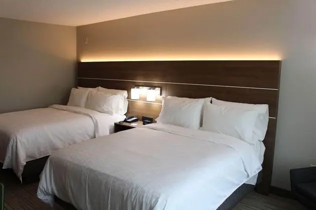 Standard Oda, 2 Büyük (Queen) Boy Yatak