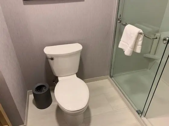 Oda, 1 En Büyük (King) Boy Yatak ve Çekyat