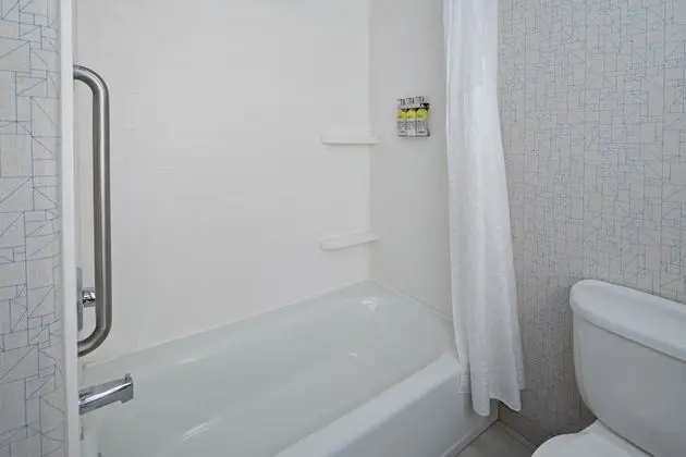 Standard Oda, 1 En Büyük (King) Boy Yatak (Extra Floor Space)