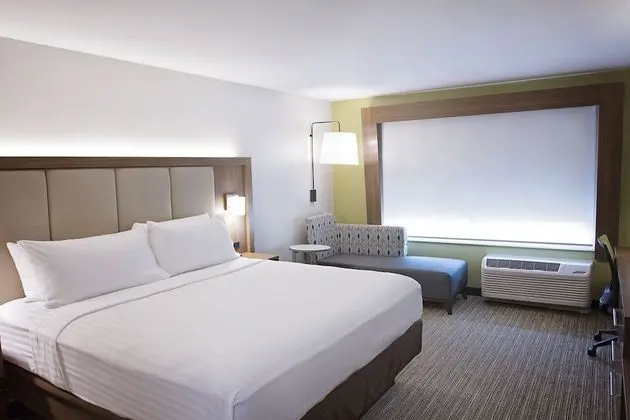 Standard Oda, 1 En Büyük (King) Boy Yatak, Engellilere Uygun (Comm Mobil Tran Shwr)