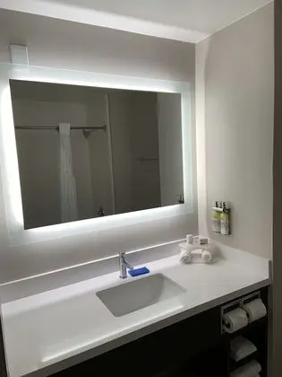 Süit, 1 En Büyük (King) Boy Yatak