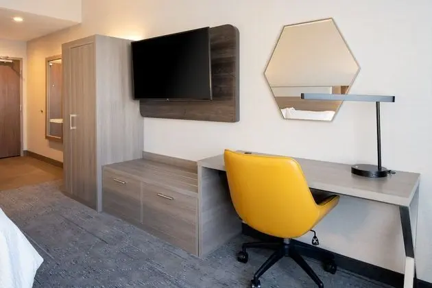 Standard Oda, 1 En Büyük (King) Boy Yatak