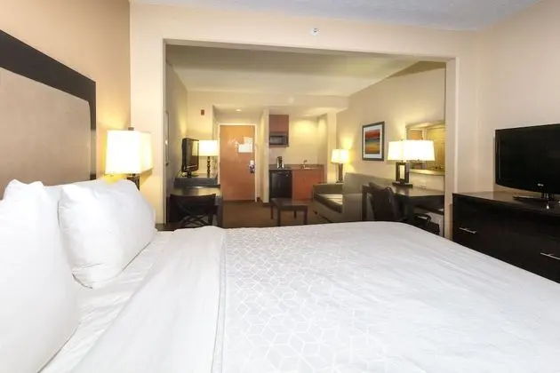Süit, 1 En Büyük (King) Boy Yatak ve Çekyat