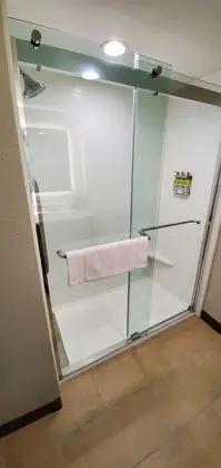 Standard Oda, 1 En Büyük (King) Boy Yatak