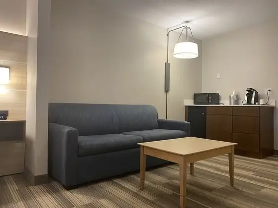 Süit, 1 En Büyük (King) Boy Yatak