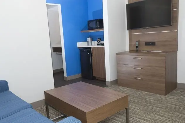 Süit, 1 En Büyük (King) Boy Yatak ve Çekyat