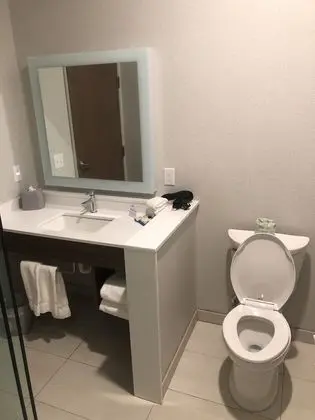 Süit, 1 En Büyük (King) Boy Yatak