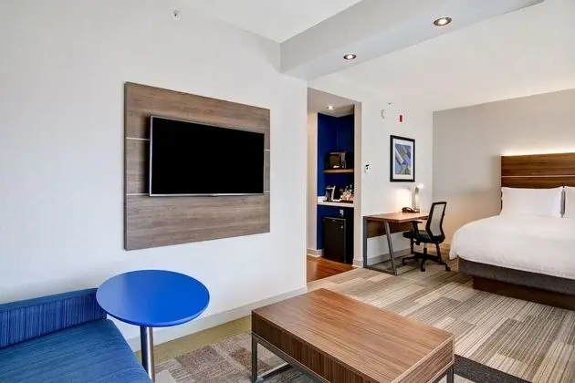 Süit, Birden Çok Yatak (Extra Floor Space)