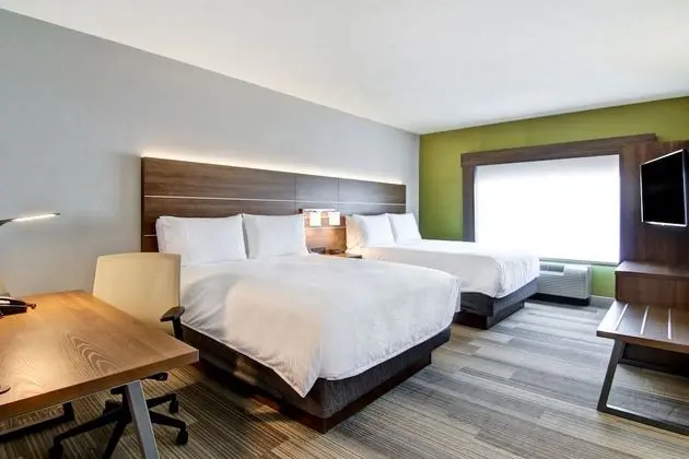 Süit, Birden Çok Yatak (Extra Floor Space)