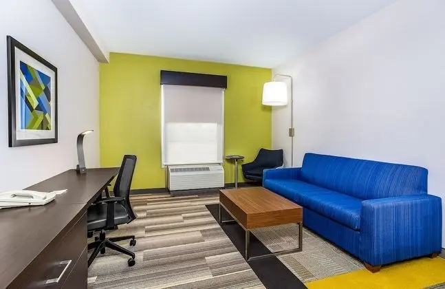 Süit, 1 En Büyük (King) Boy Yatak ve Çekyat