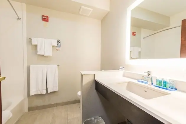 Süit, 2 Büyük (Queen) Boy Yatak