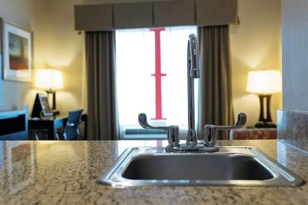 Çatı Katı (Loft), 1 En Büyük (King) Boy Yatak ve Çekyat, Sıcak Su Küveti