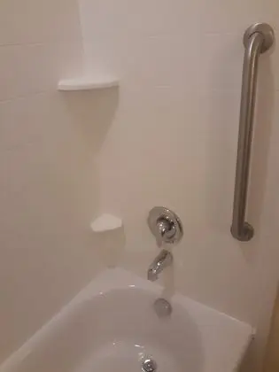 Standard Oda, 1 En Büyük (King) Boy Yatak (Walk-In Shower)