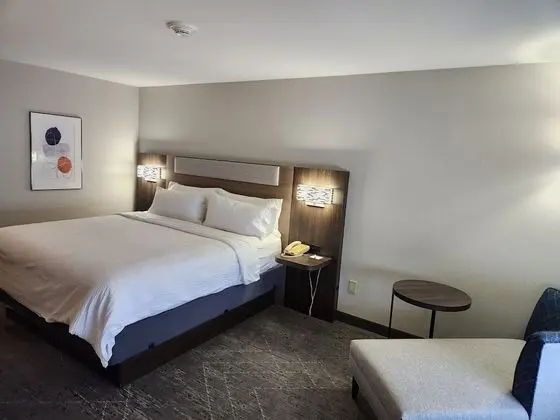 Standard Oda, 1 En Büyük (King) Boy Yatak