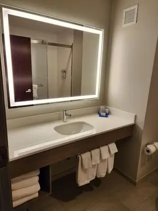 Standard Oda, 1 En Büyük (King) Boy Yatak