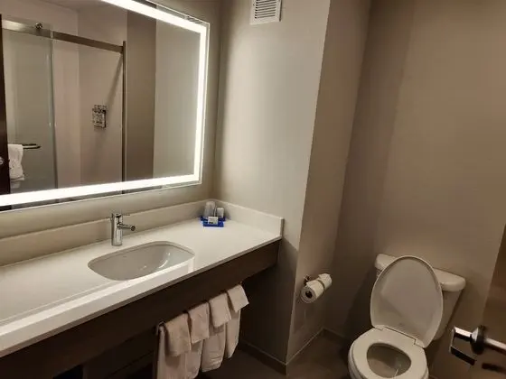 Standard Oda, 1 En Büyük (King) Boy Yatak