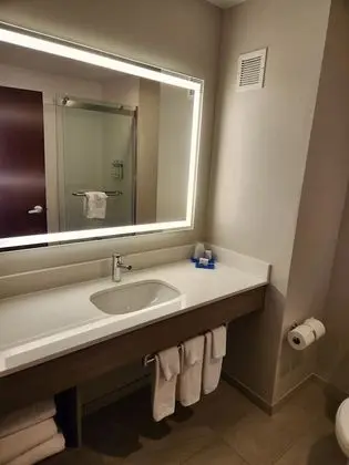 Standard Oda, 2 Büyük (Queen) Boy Yatak