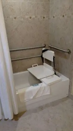 Süit, 2 Büyük (Queen) Boy Yatak, Engellilere Uygun (Mobility, Accessible Tub)