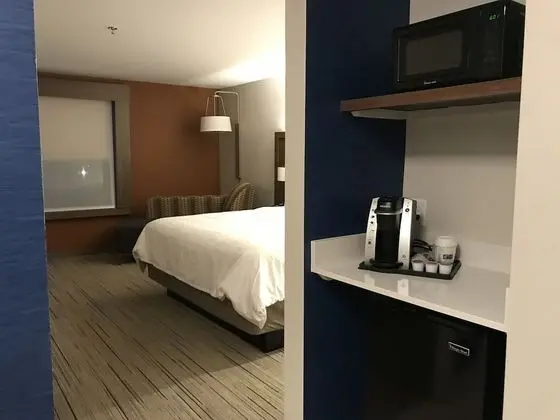 Standard Oda, 1 En Büyük (King) Boy Yatak (Extra Floor Space)