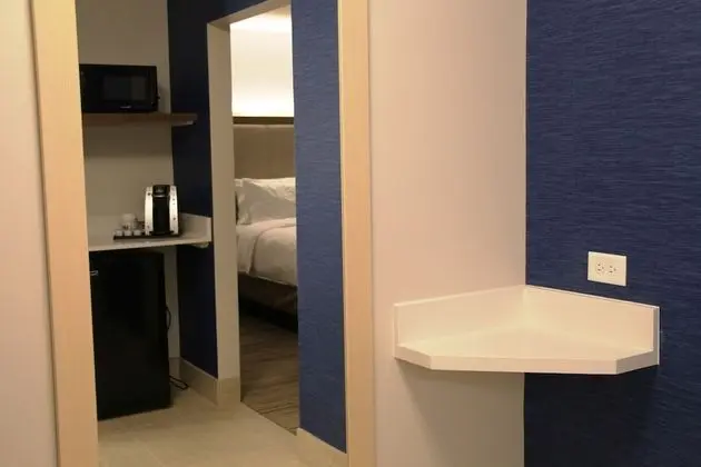 Standard Oda, 1 En Büyük (King) Boy Yatak (Extra Floor Space)