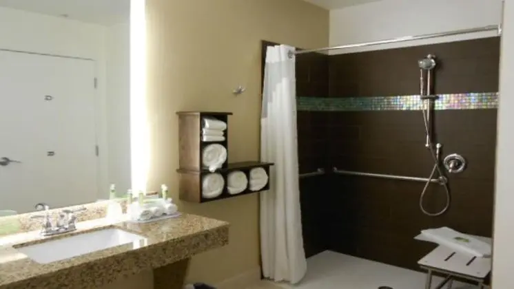 Süit, 1 En Büyük (King) Boy Yatak ve Çekyat