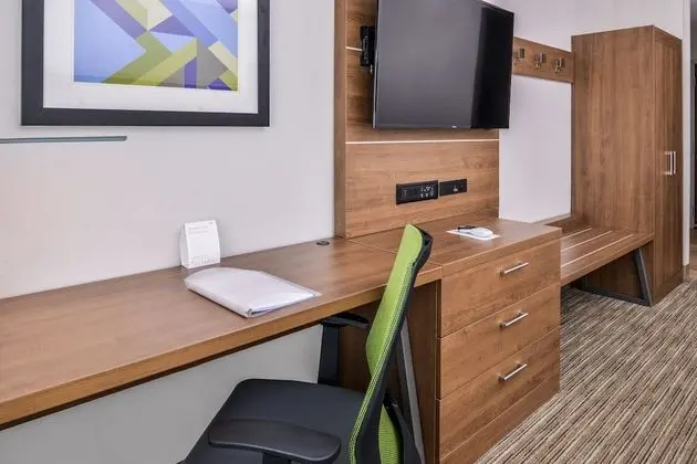 Süit, 2 Büyük (Queen) Boy Yatak