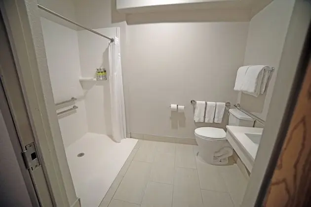 Süit, 1 En Büyük (King) Boy Yatak, Engellilere Uygun (Hearing, Bathtub)