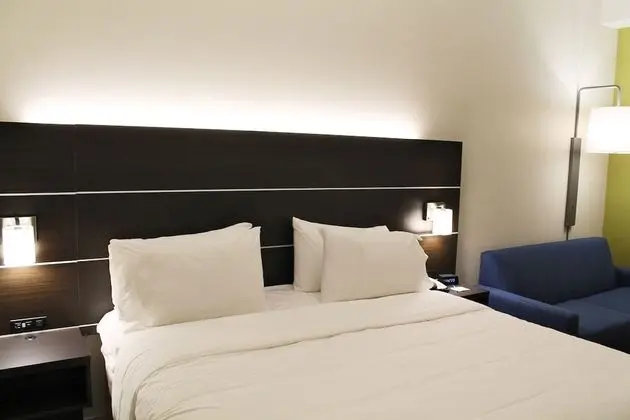 Süit, 1 En Büyük (King) Boy Yatak, Engellilere Uygun (Mobil Tub, Extra Living)