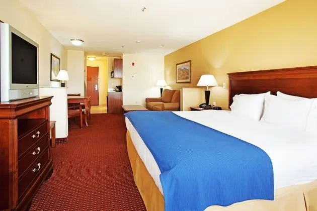 Standard Oda, 1 En Büyük (King) Boy Yatak ve Çekyat