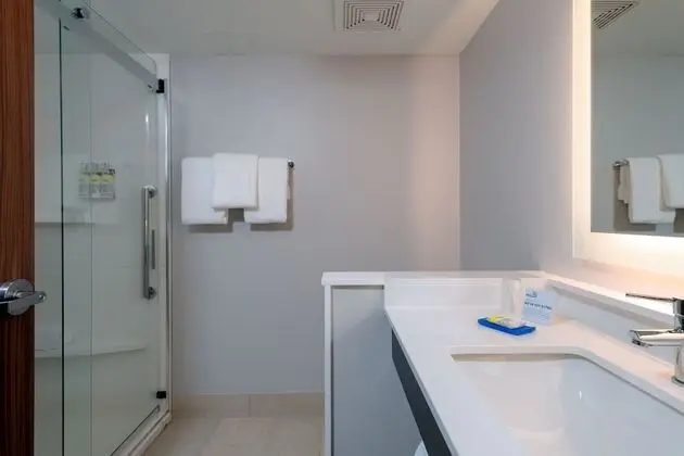 Standard Oda, 1 Tek Kişilik Yatak, Engellilere Uygun (Hearing Accessible)