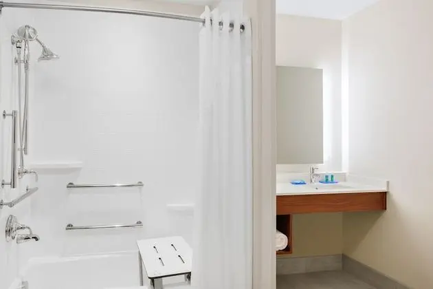 Süit, Birden Çok Yatak, Engellilere Uygun (Communication Accessible)