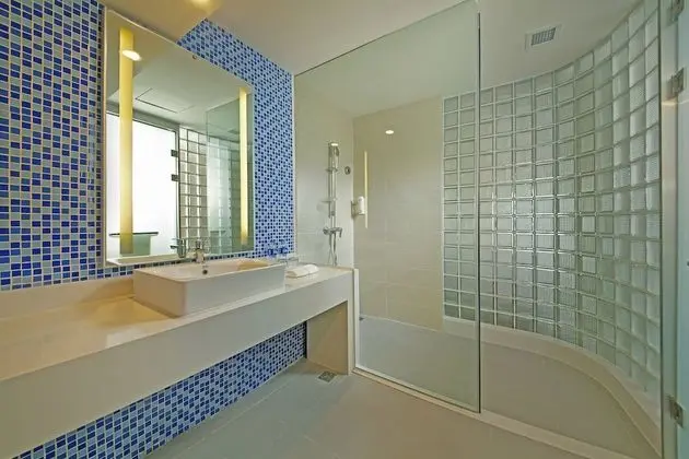 Süit, Birden Çok Yatak (Additional Living Area)