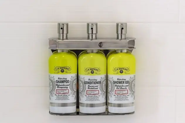 Standard Oda, Engellilere Uygun (Roll-In Shower)