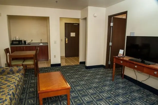 Süit, 1 En Büyük (King) Boy Yatak (Extra Living Area)