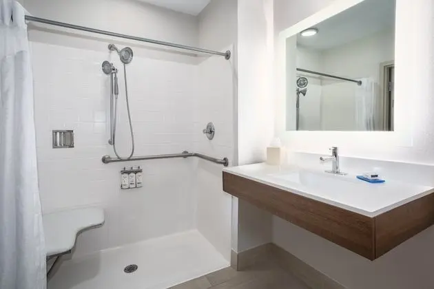 Süit, Engellilere Uygun (Shower)